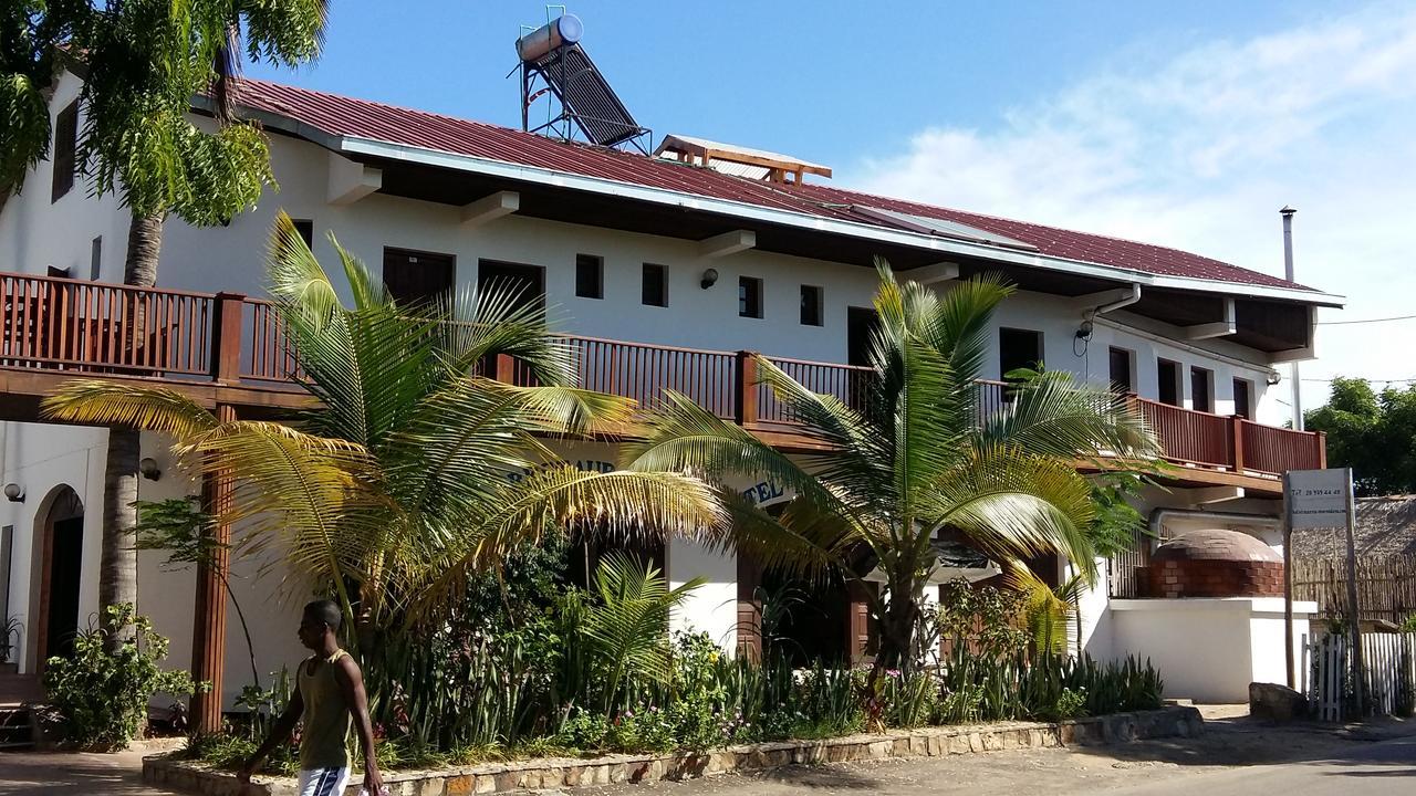 Hotel Maeva Morondava Bagian luar foto