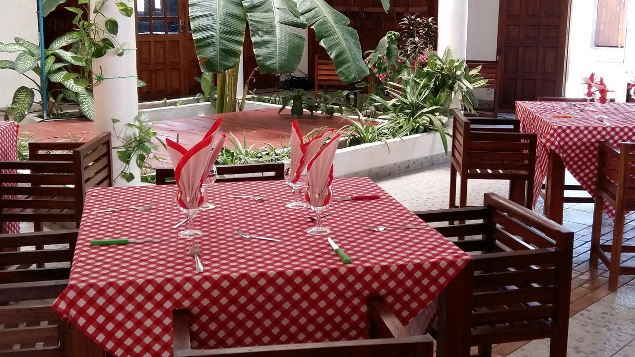Hotel Maeva Morondava Bagian luar foto